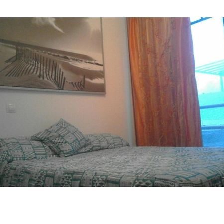 Famara Rooms Luaran gambar